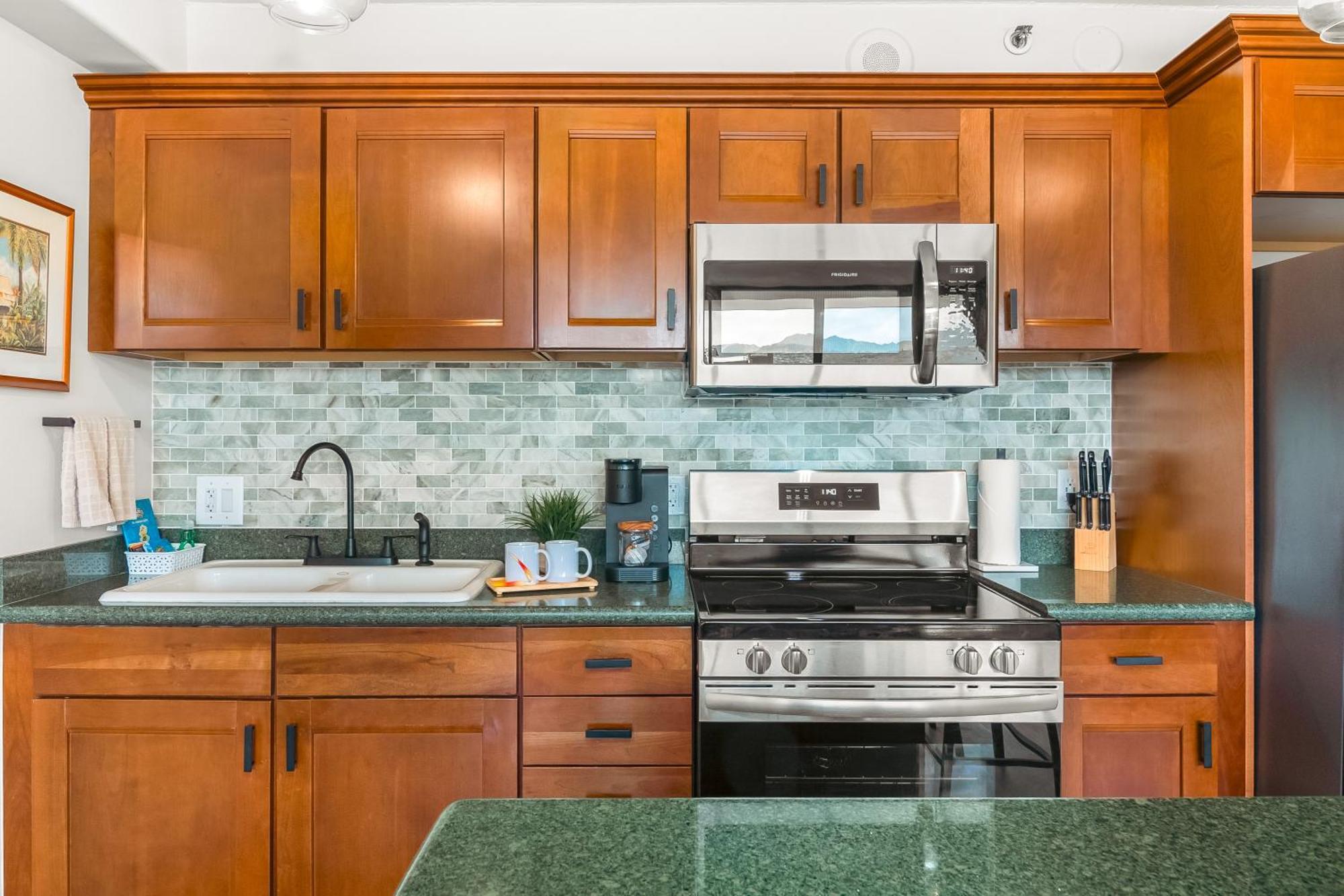Mountain View Condo W/ King-Size Bed, Free Parking Honolulu Exterior photo
