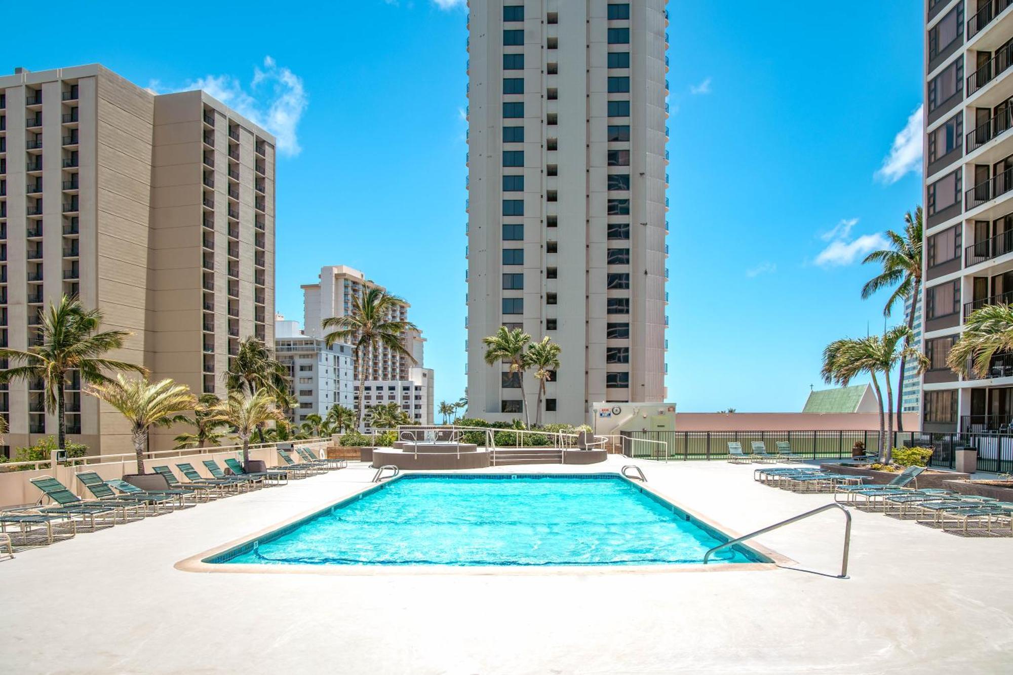 Mountain View Condo W/ King-Size Bed, Free Parking Honolulu Exterior photo